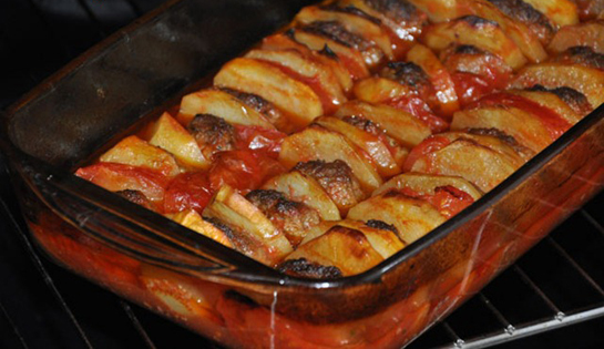 Fırında Köfteli Patates Tarifi ve Malzemeleri