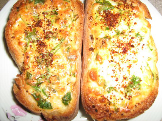 Fırında Yumurtalı Ekmek Tarifi ve Malzemeleri